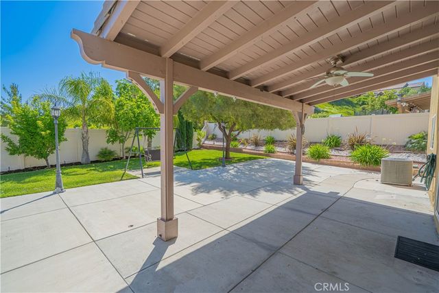 26954 Cherry Willow dr, Canyon Country, CA 91387