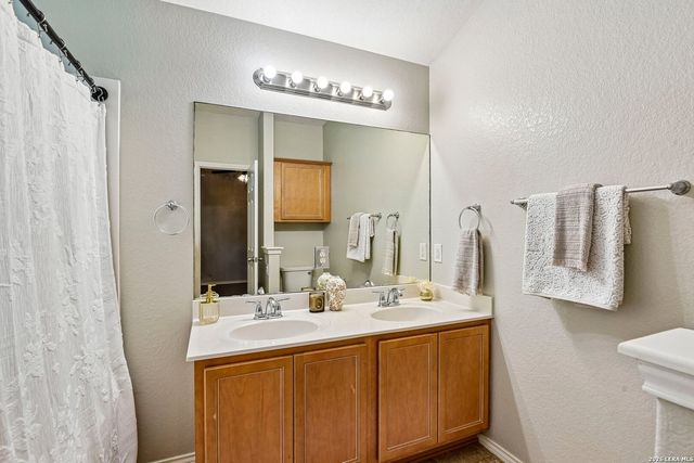 2266 WESTOVER LOOP, New Braunfels, TX 78130