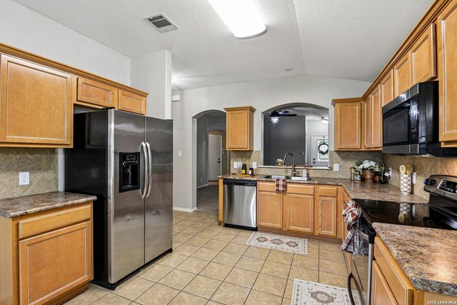 2266 WESTOVER LOOP, New Braunfels, TX 78130