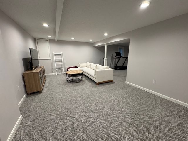 112 Burlington Street, Woburn, MA 01801