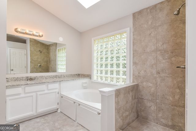 2935 Emerson Lake Drive, Snellville, GA 30078