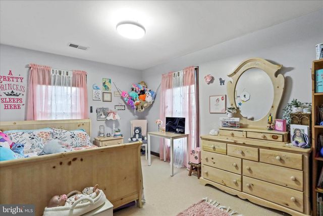 9319 MEADOWBROOK DRIVE, Waynesboro, PA 17268