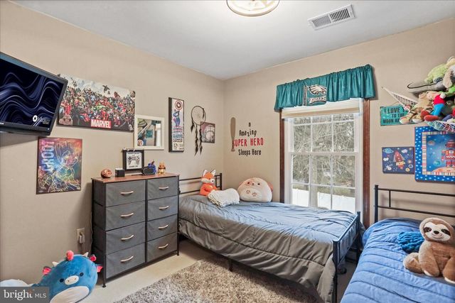 9319 MEADOWBROOK DRIVE, Waynesboro, PA 17268