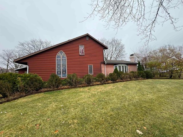 3605 W Pettigrew Drive, Muncie, IN 47304