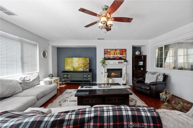 29268 Meandering Circle, Menifee, CA 92584