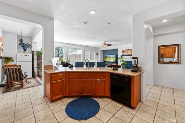 29268 Meandering Circle, Menifee, CA 92584