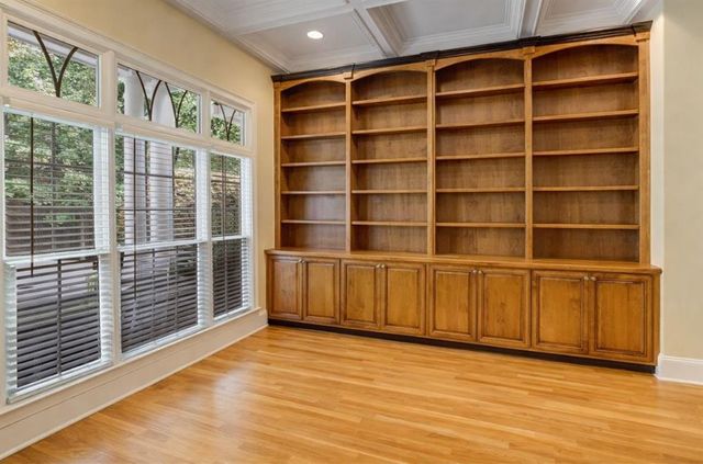 5660 Knotty Ridge Drive, Douglasville, GA 30135