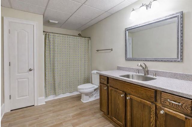 5660 Knotty Ridge Drive, Douglasville, GA 30135