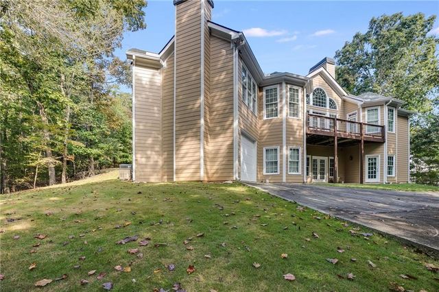 5660 Knotty Ridge Drive, Douglasville, GA 30135