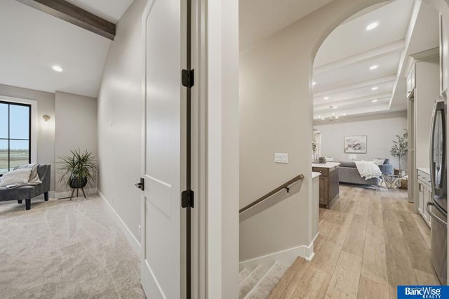 9856 S 42 Street, Lincoln, NE 68516