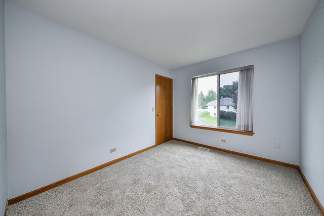 3S370 Curtis Avenue, Warrenville, IL 60555