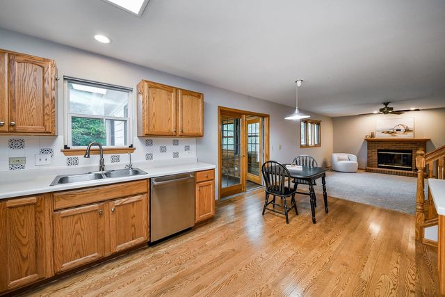3S370 Curtis Avenue, Warrenville, IL 60555
