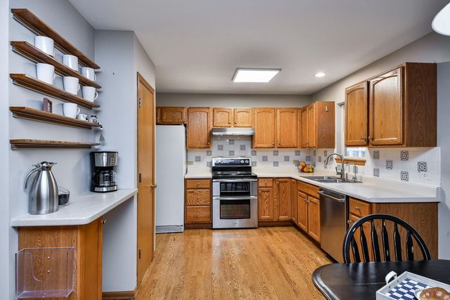 3S370 Curtis Avenue, Warrenville, IL 60555