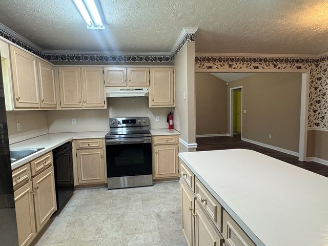 7091 Stoneybrook Drive, Columbus, GA 31909