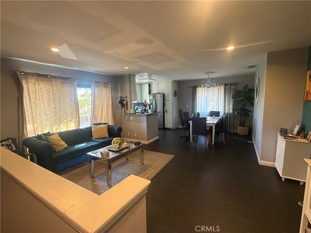 13095 Hubbard 6, Los Angeles, CA 91342