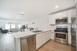337 Riverwood Village Ln, Sealy, TX 77474
