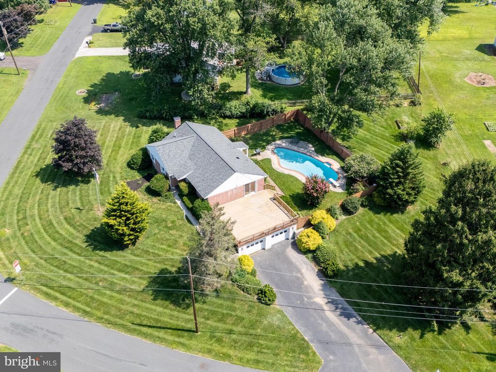 9 MARCEL AVE, Spring City, PA 19475