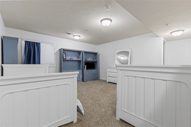 86 Kensington, Ohio Twp, PA 15237