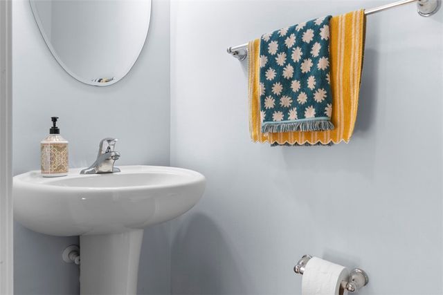 86 Kensington, Ohio Twp, PA 15237