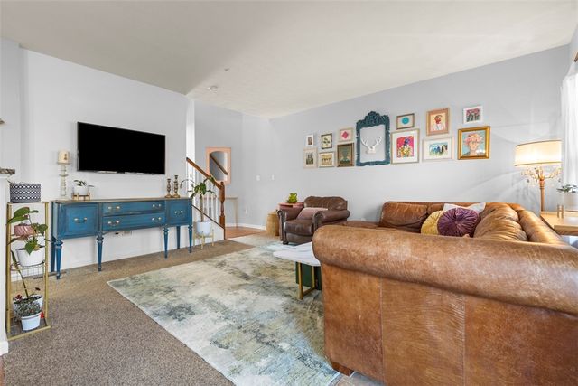 86 Kensington, Ohio Twp, PA 15237