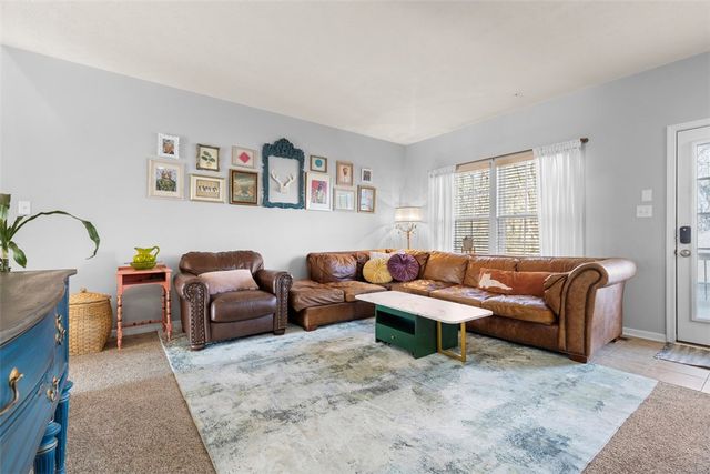 86 Kensington, Ohio Twp, PA 15237