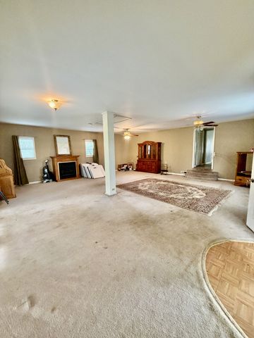 325 Rabbit Trail Rd, Leoma, TN 38468