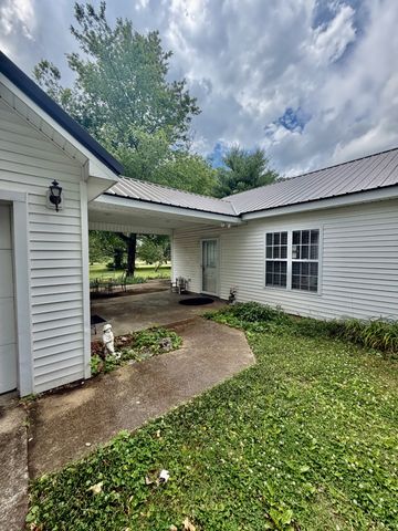 325 Rabbit Trail Rd, Leoma, TN 38468