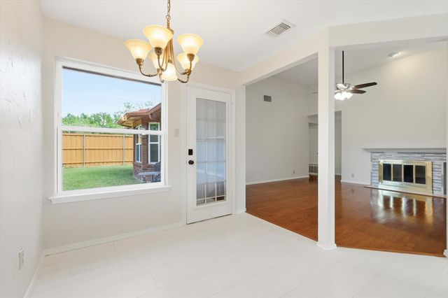 656 Parkway Boulevard, Coppell, TX 75019