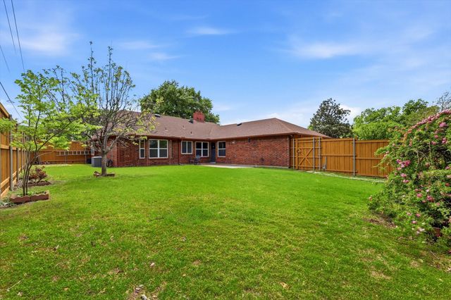 656 Parkway Boulevard, Coppell, TX 75019