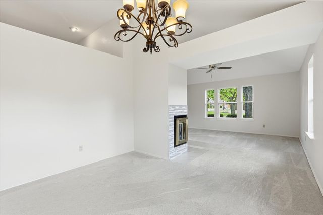 656 Parkway Boulevard, Coppell, TX 75019