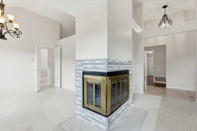 656 Parkway Boulevard, Coppell, TX 75019