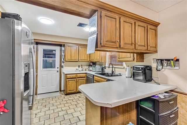 3040 SW 129th Street, Oklahoma City, OK 73170