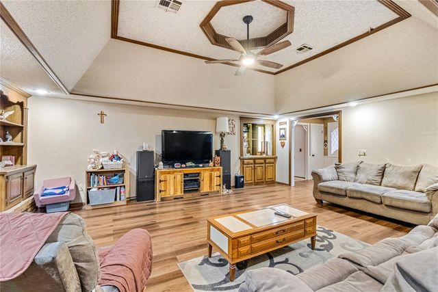3040 SW 129th Street, Oklahoma City, OK 73170