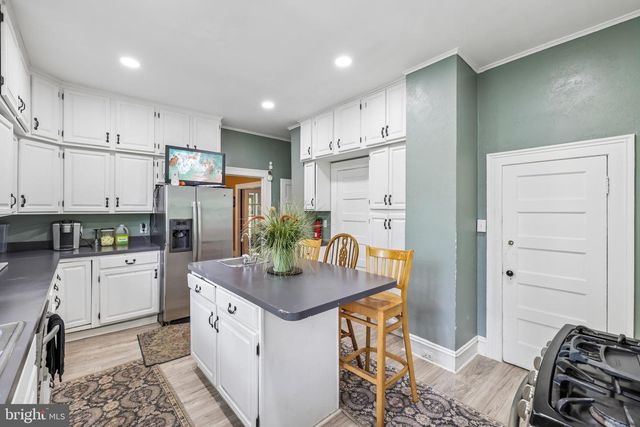 2616 TALBOT RD, Baltimore, MD 21216