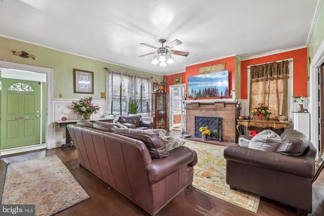 2616 TALBOT RD, Baltimore, MD 21216
