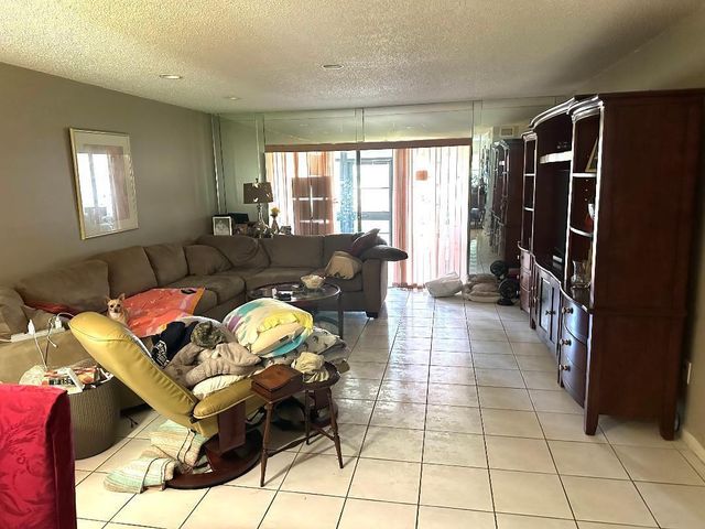 21848 Arriba Real A, Boca Raton, FL 33433