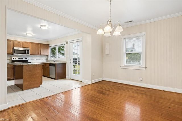 3604 Spottswood PL, Hampton, VA 23661