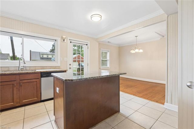 3604 Spottswood PL, Hampton, VA 23661