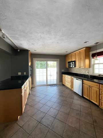 25 Barnes Street, Waltham, MA 02453