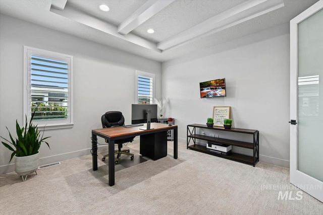 665 S Aspen Lakes Way, Star, ID 83669