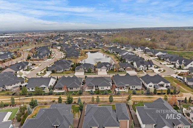 665 S Aspen Lakes Way, Star, ID 83669