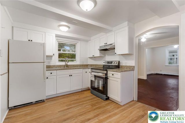 580 South Benner Avenue, Fountain Hill Boro, PA 18015