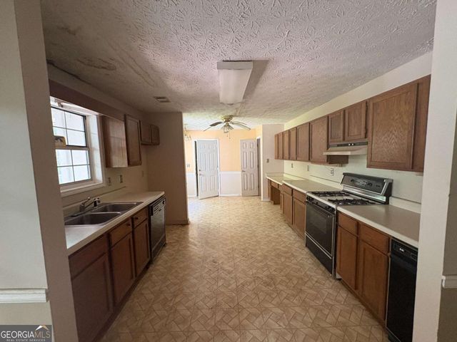 75 W Sycamore Court, Covington, GA 30016