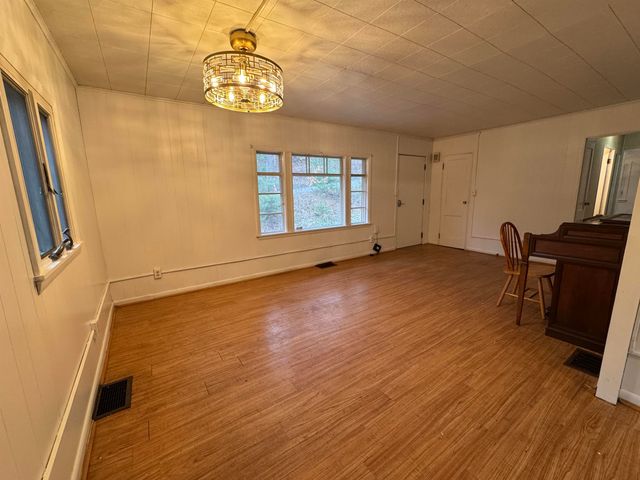 27 Terrace Street, Montpelier, VT 05602