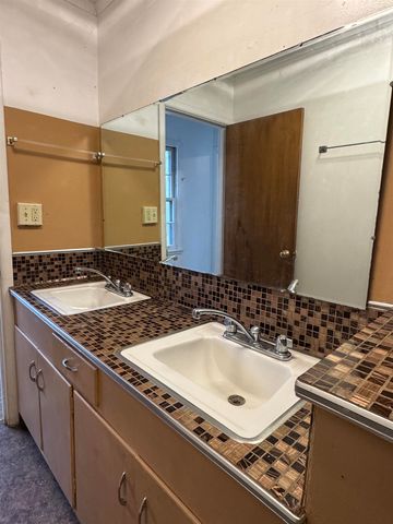 27 Terrace Street, Montpelier, VT 05602