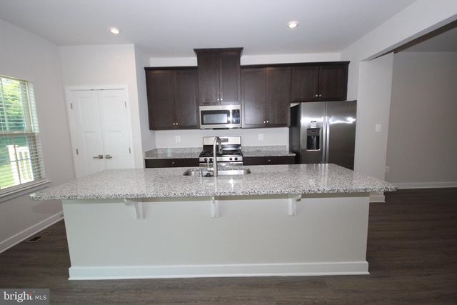 9580 NATURE TRL, Montgomery Village, MD 20886