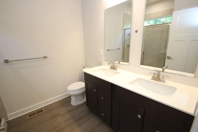 9580 NATURE TRL, Montgomery Village, MD 20886