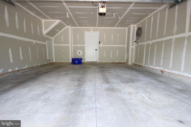9580 NATURE TRL, Montgomery Village, MD 20886