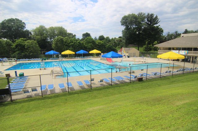 9580 NATURE TRL, Montgomery Village, MD 20886