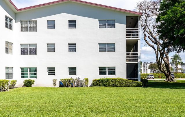 592 FANSHAW O 592, Boca Raton, FL 33434